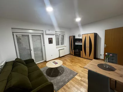 Ćirpanova | 4zida.rs