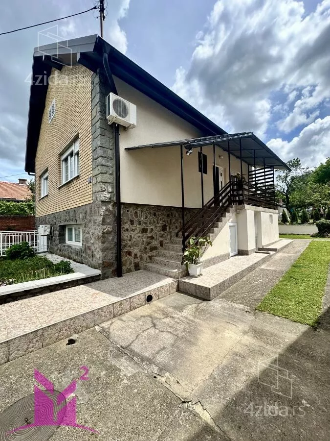Kuća | 4zida