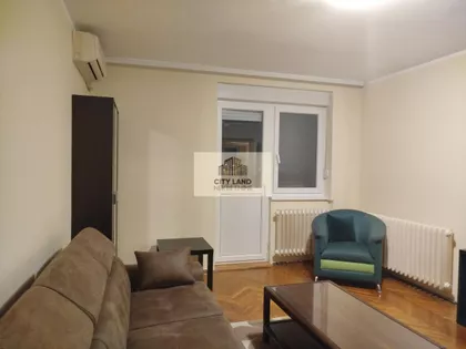 Crveni Krst Vračar | 4zida.rs