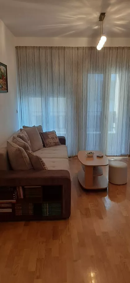 Kneza Mihaila 41 | 4zida.rs