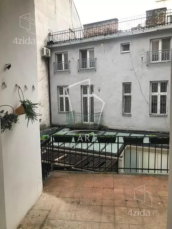 Kancelarija | 4zida