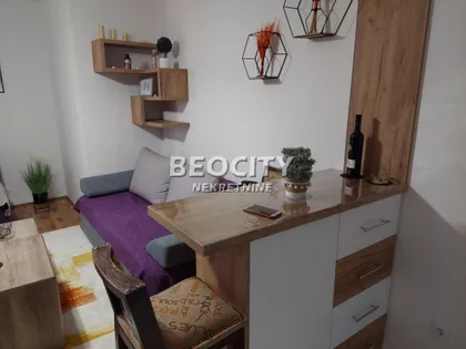 Bulevar Cara Lazara | 4zida.rs