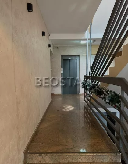 Knez Danilova | 4zida.rs