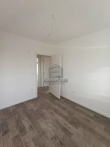 Milenka Pevca | 4zida.rs