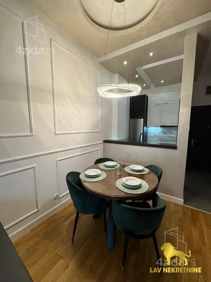 BULEVAR OSLOBOĐENJA | 4zida.rs