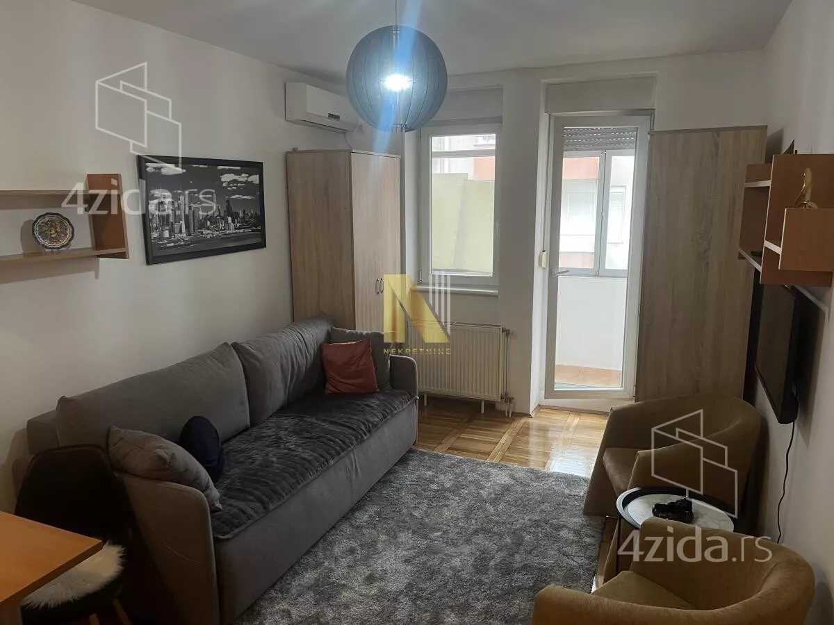 Garsonjera | 4zida