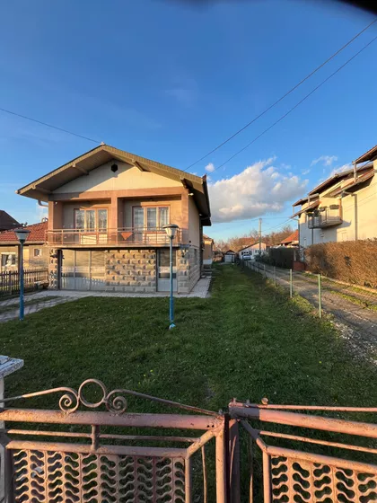 Prote Čede 11 | 4zida.rs