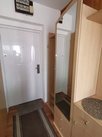 Gradske lokacije | 4zida.rs