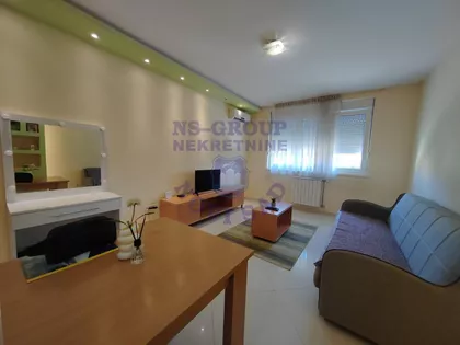 Kej Žrtava Racije | 4zida.rs