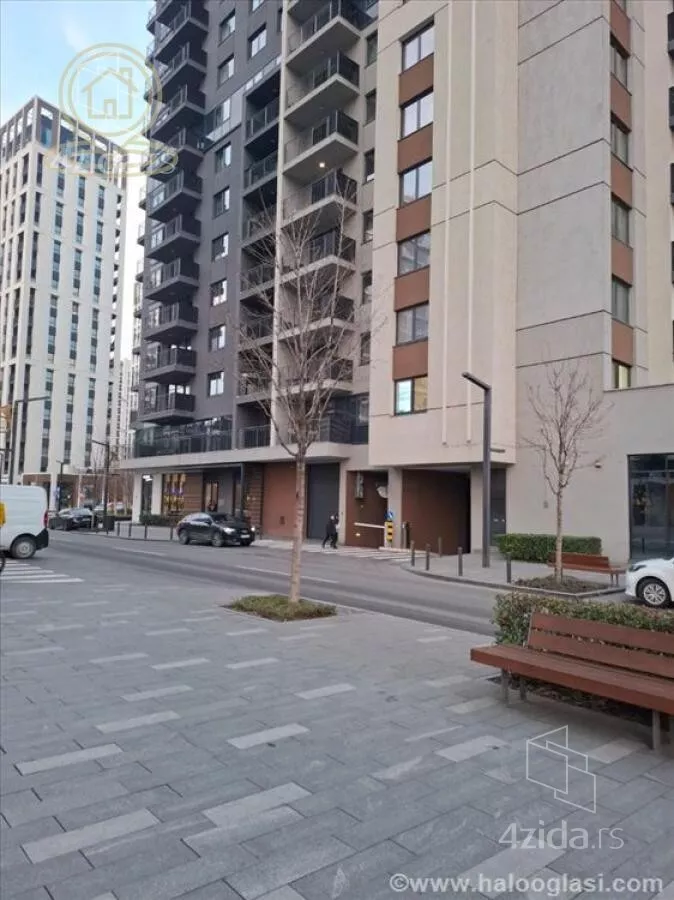 Garaža/Parking | 4zida