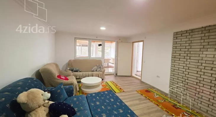 3-etažna kuća | 4zida