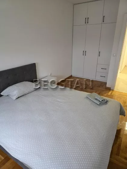 Inđijska | 4zida.rs
