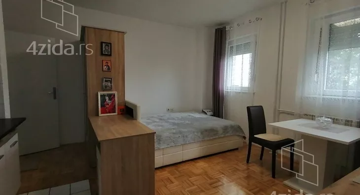Garsonjera | 4zida