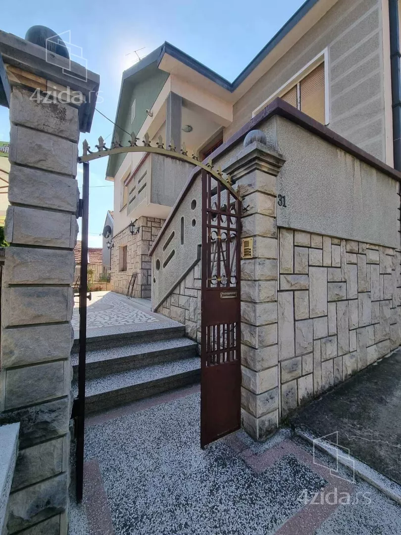 2-etažna kuća | 4zida