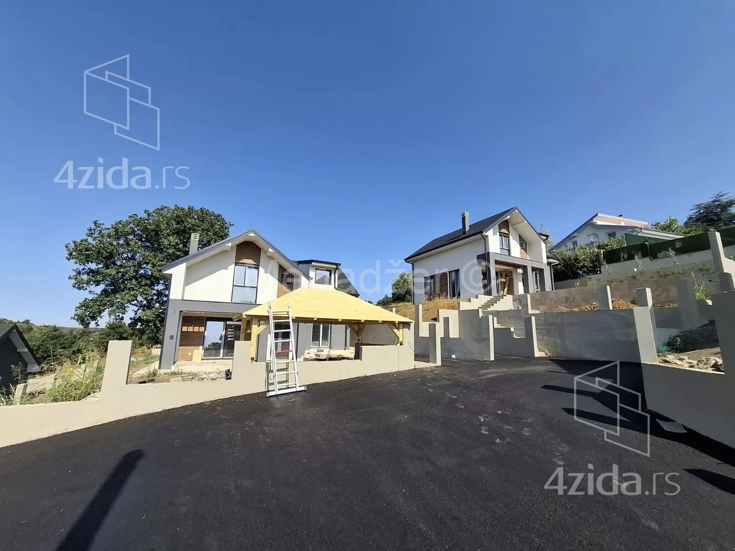 Kuća | 4zida