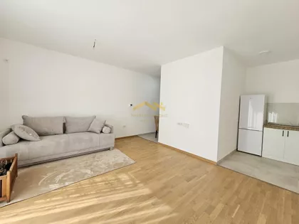 Veternička Rampa | 4zida.rs