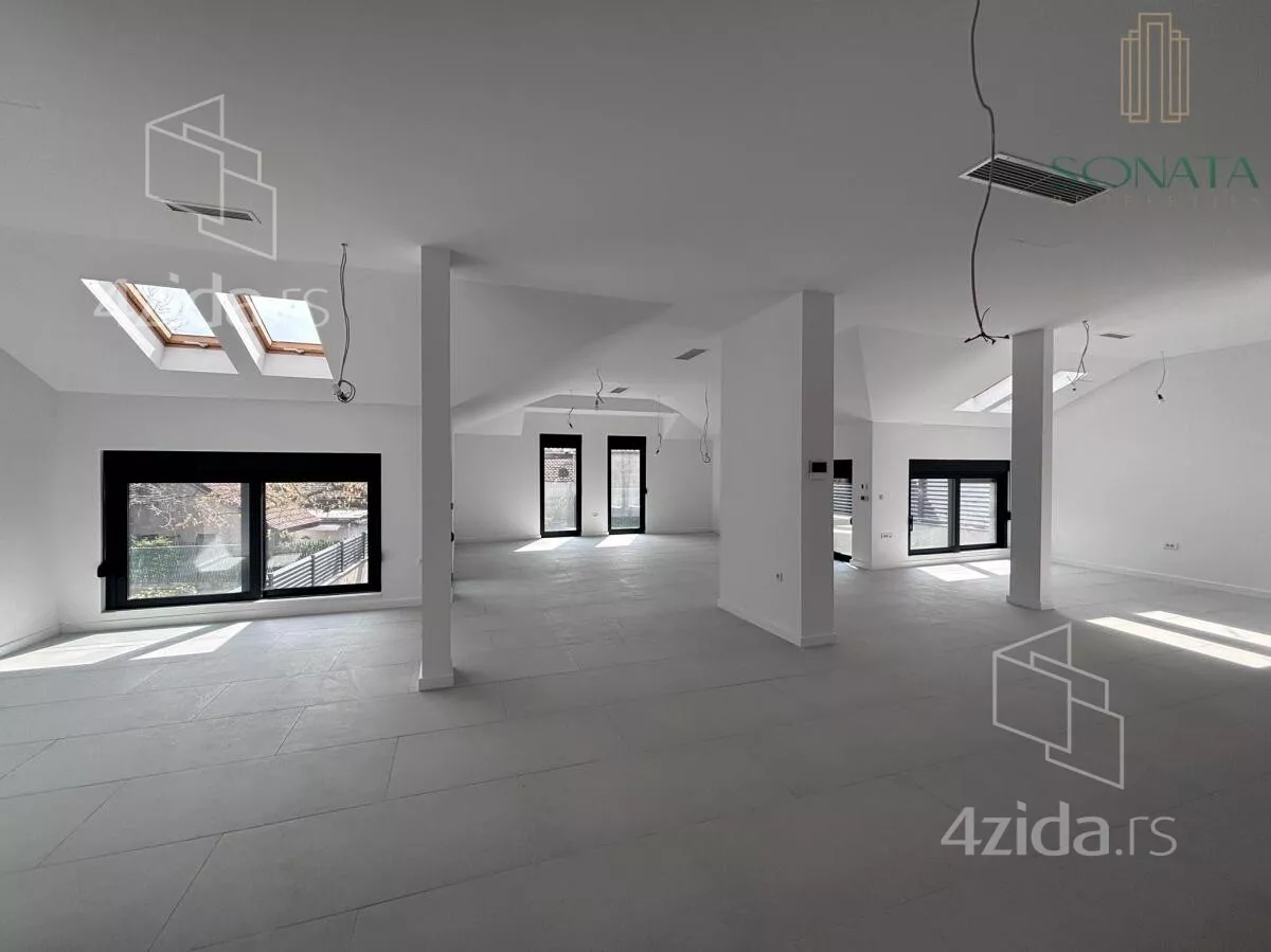 Poslovni prostor | 4zida