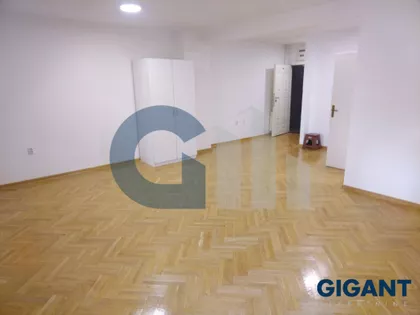 Lamartinova | 4zida.rs