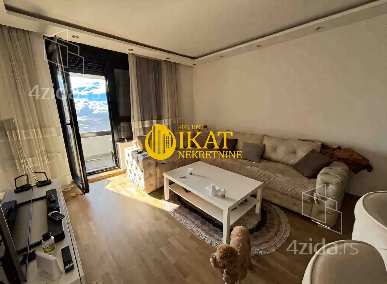 Dvoiposoban stan | 4zida