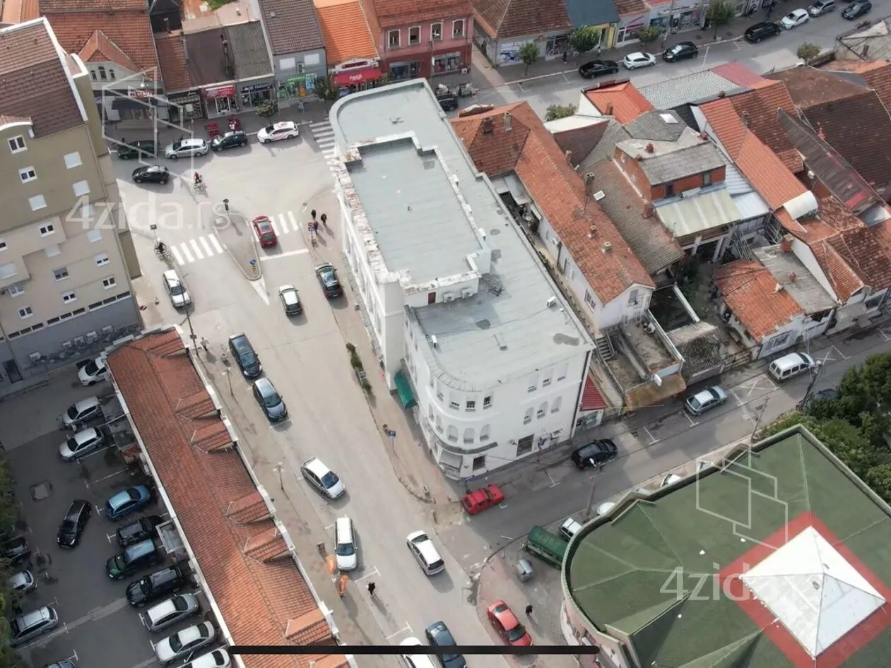 Poslovni prostor | 4zida