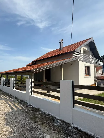 Žikice Jovanovića 62 | 4zida.rs