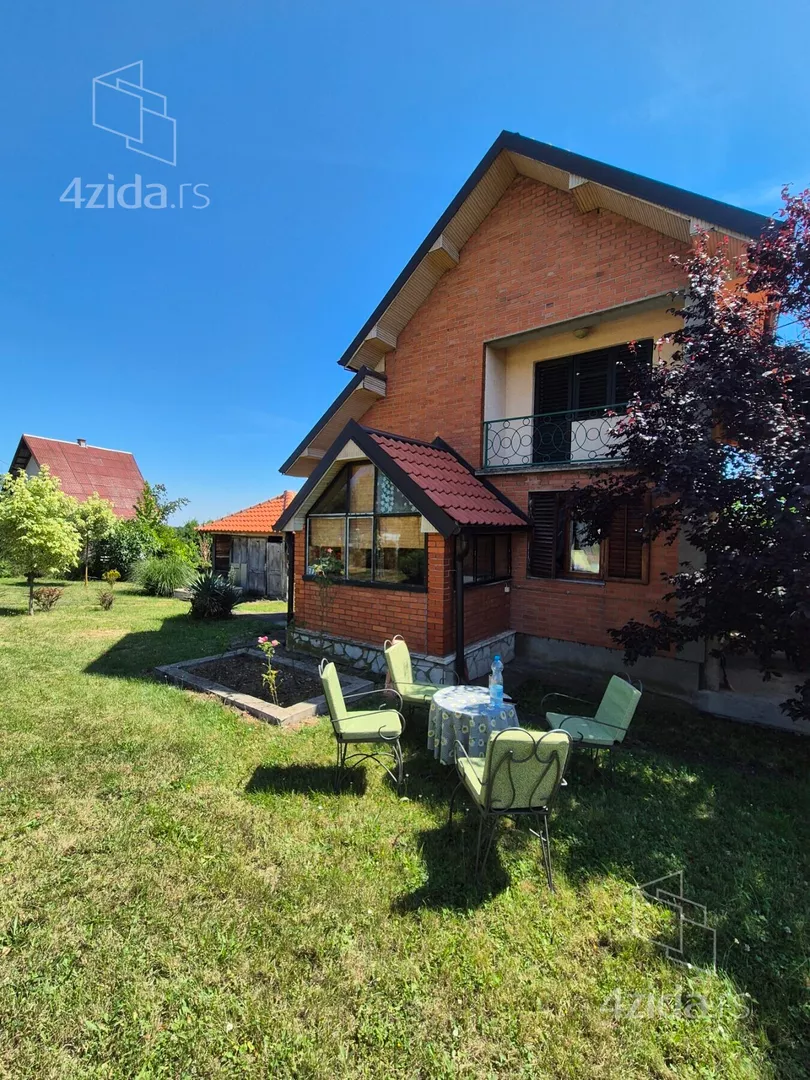 2-etažna kuća | 4zida