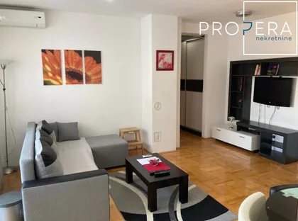 Prvomajska | 4zida.rs