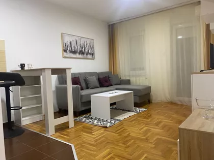 Veselina Masleše | 4zida.rs