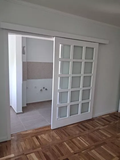 Cara Dušana | 4zida.rs