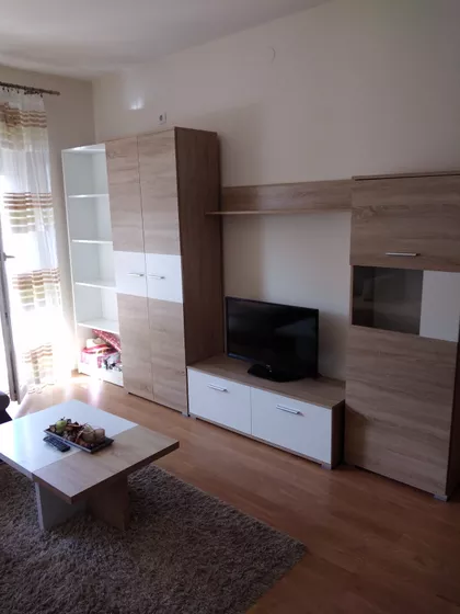 Kireška 57a | 4zida.rs