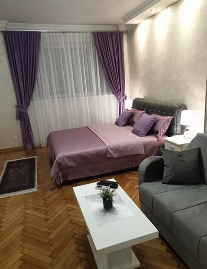 GOSPODAR JOVANOVA | 4zida.rs