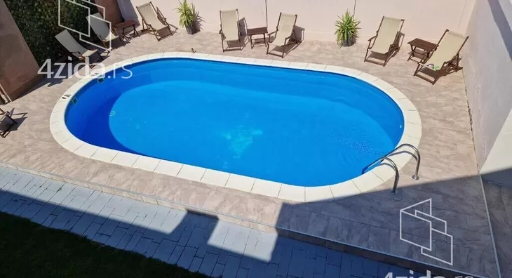 Ugostiteljski objekat | 4zida