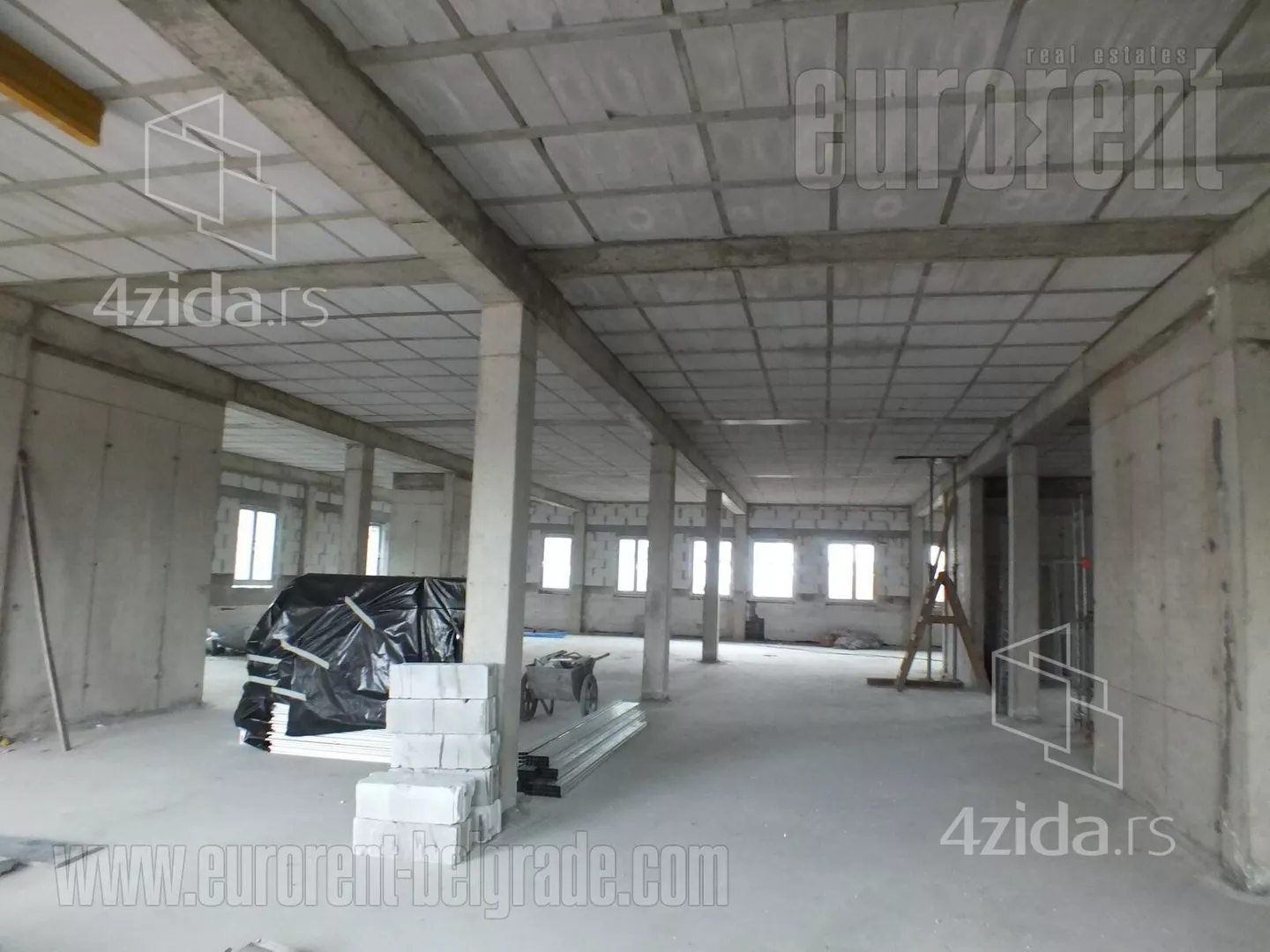 Poslovni prostor | 4zida