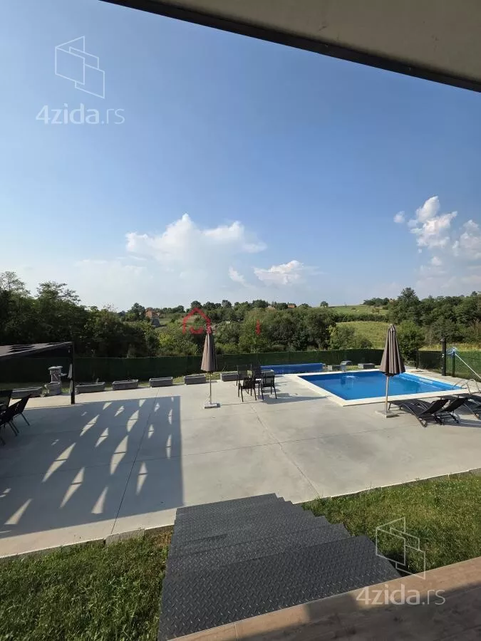 Kuća | 4zida