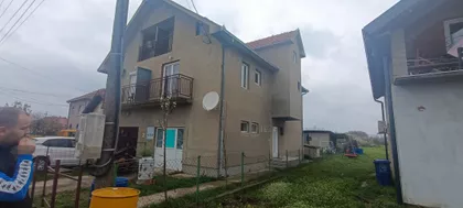 Majur | 4zida.rs