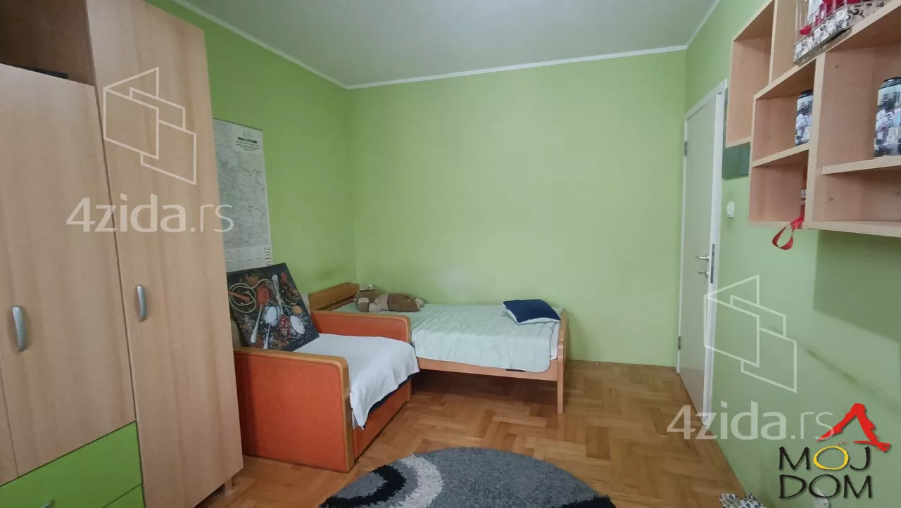 Dvoiposoban stan | 4zida