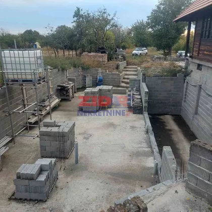Batajnički Vinogradi | 4zida.rs