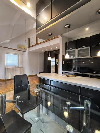 Mačvanska | 4zida.rs