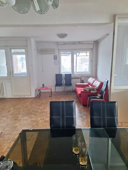 Trgovačka | 4zida.rs