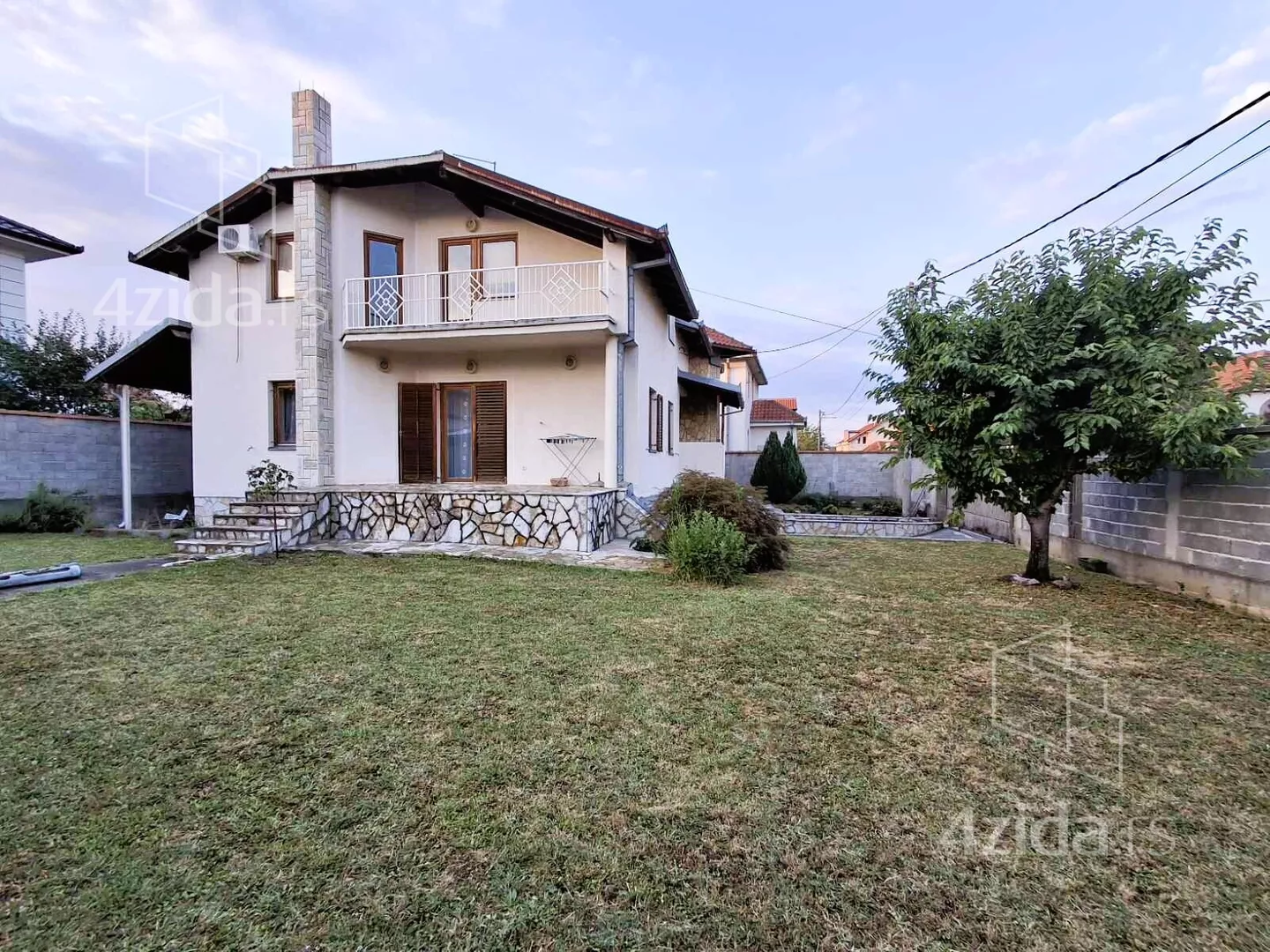 3-etažna kuća | 4zida