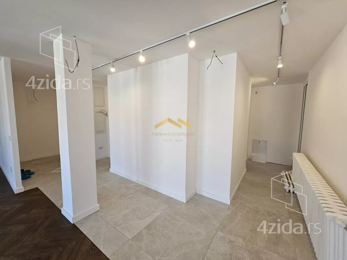 Četvoroiposoban stan | 4zida