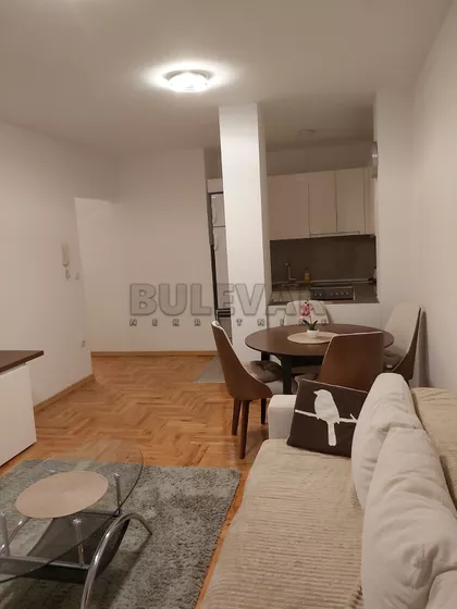 Vojvode Tankosića | 4zida.rs