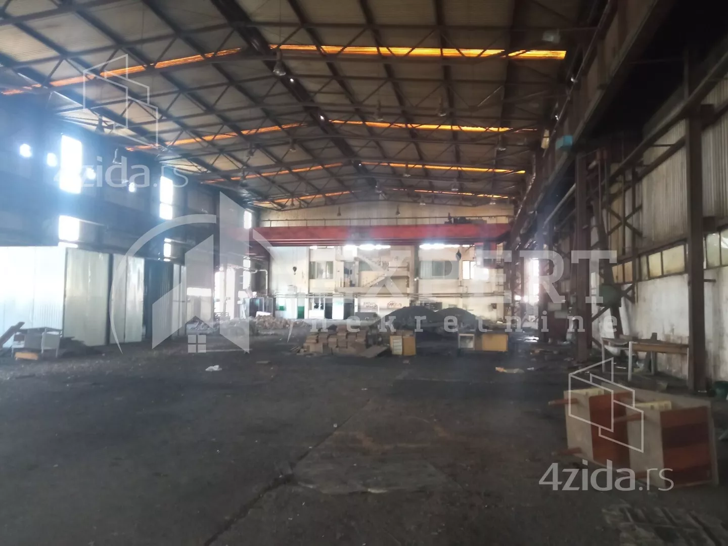 Lokal | 4zida