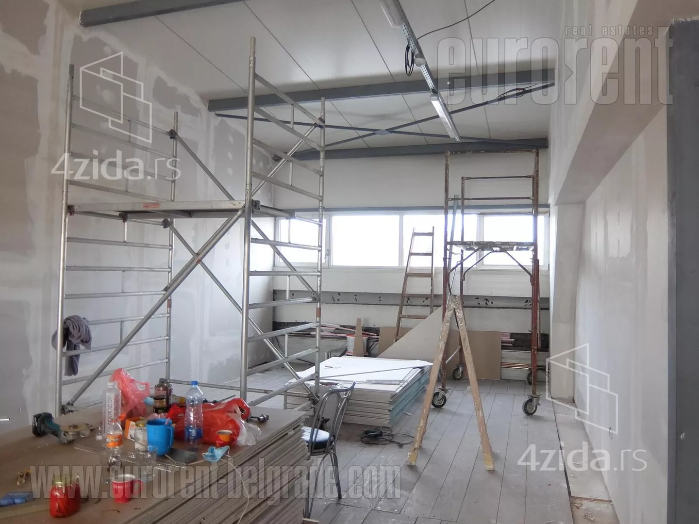 Poslovni prostor | 4zida