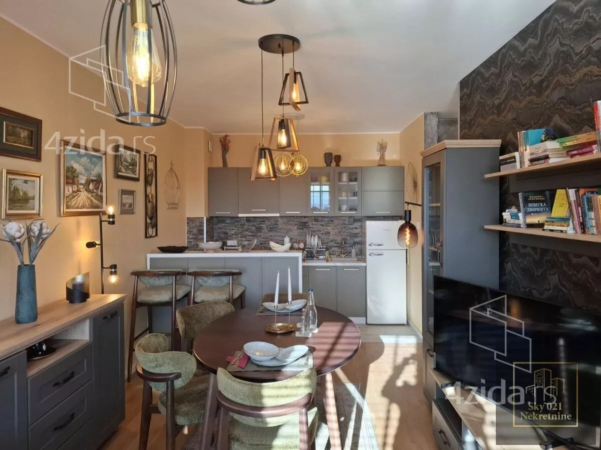 Dvoiposoban stan | 4zida