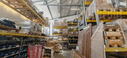 ZEMUN POLJE | 4zida.rs