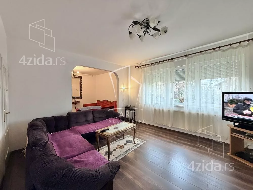 3-etažna kuća | 4zida