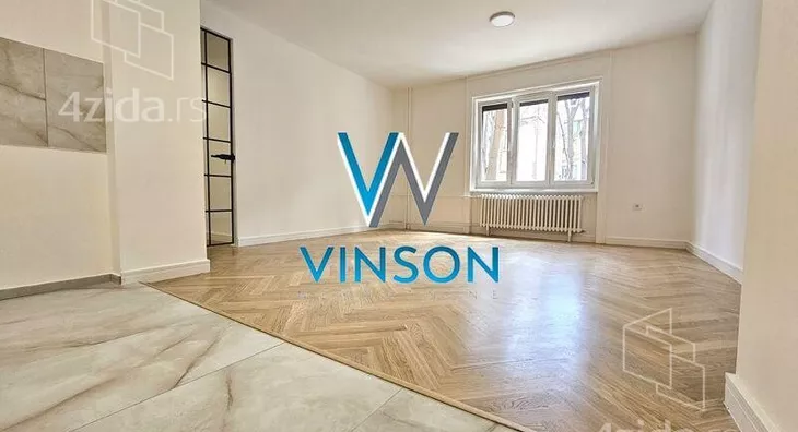 Četvoroiposoban stan | 4zida