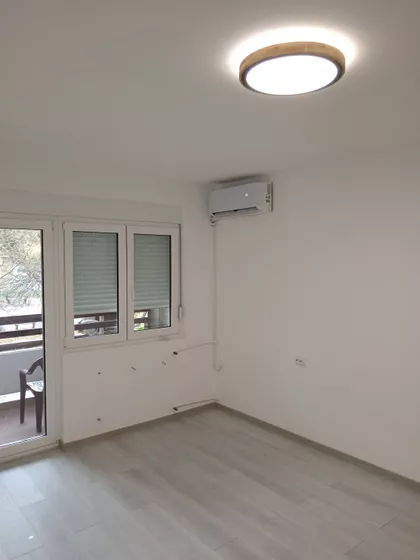 Moše Pijade 35 | 4zida.rs