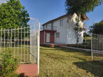 Jezerska 13 | 4zida.rs